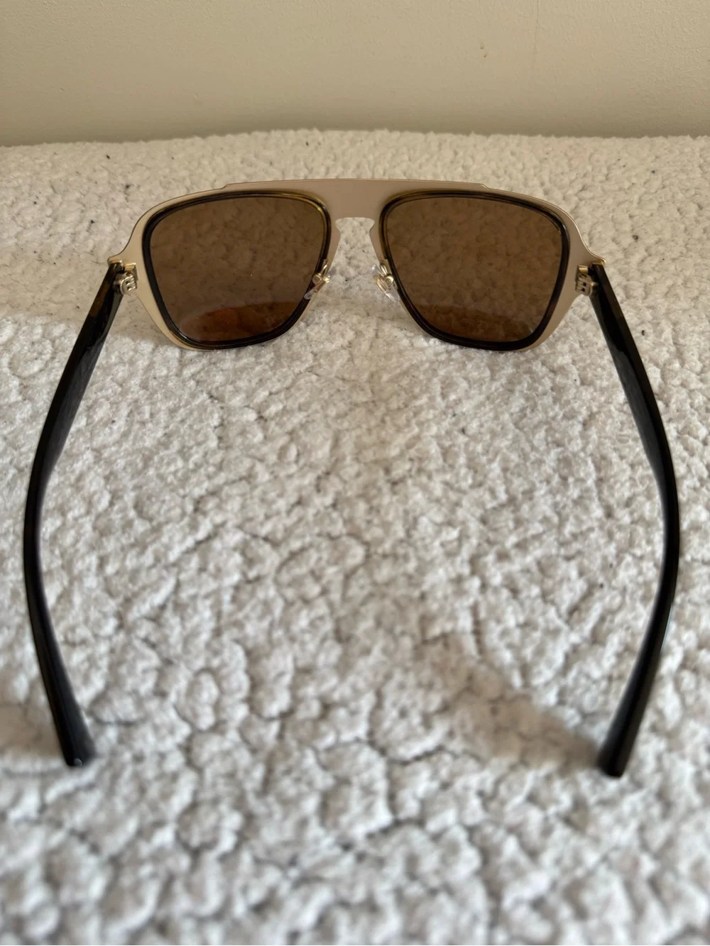 NWOT Versace 2199 Flat Top Aviator Polarized Sunglasses